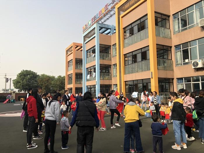 诺亚舟国际幼教:儿童家庭教育的起点是好习惯的培养